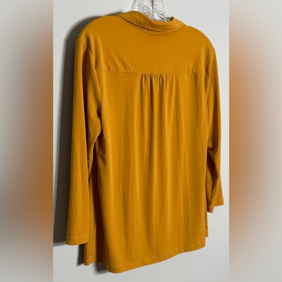 Carmen Marc Valvo Mustard Blouse Size Medium - Picture 6 of 8